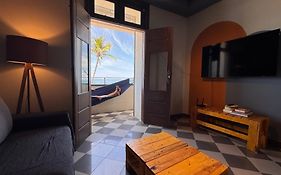 Apartamento frente mar na Barra, Salvador-BA